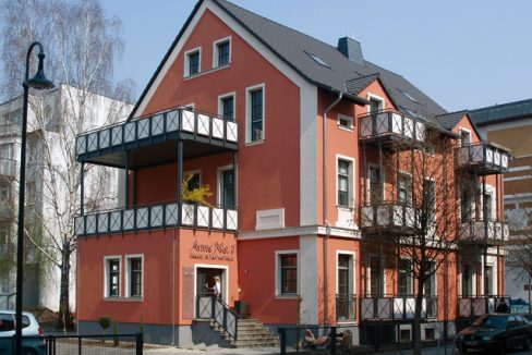 Wohn- und Geschäftshaus Annenstraße 1